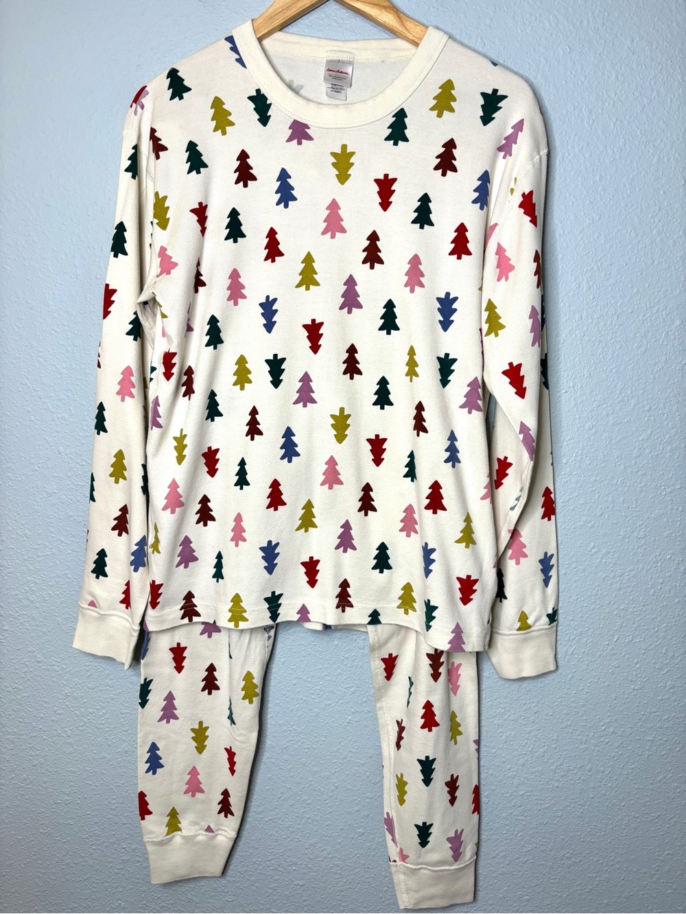 Hannah Andersson Colorful Winter Holiday Tree Print Long John Pajamas L